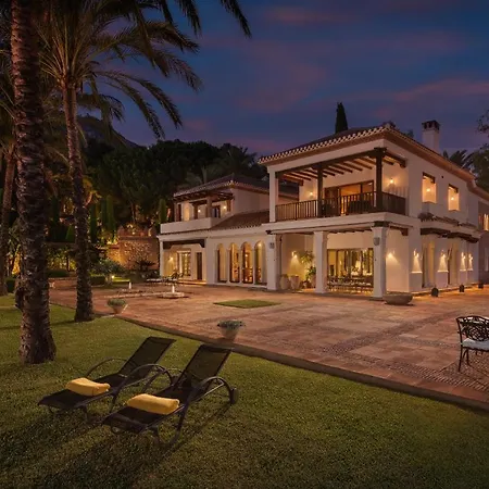 Cubo's Mountain Bayview Luxury