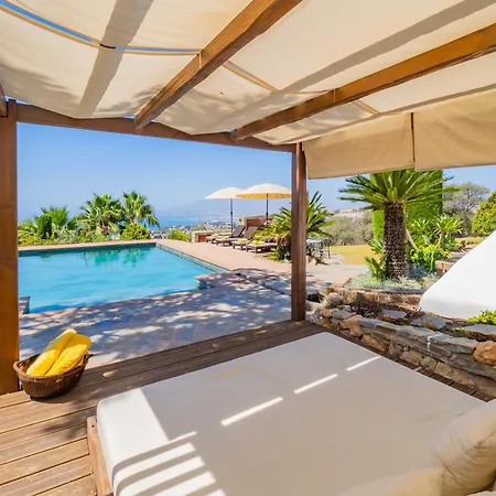 Cubo's Mountain Bayview Luxury Villa Malaga